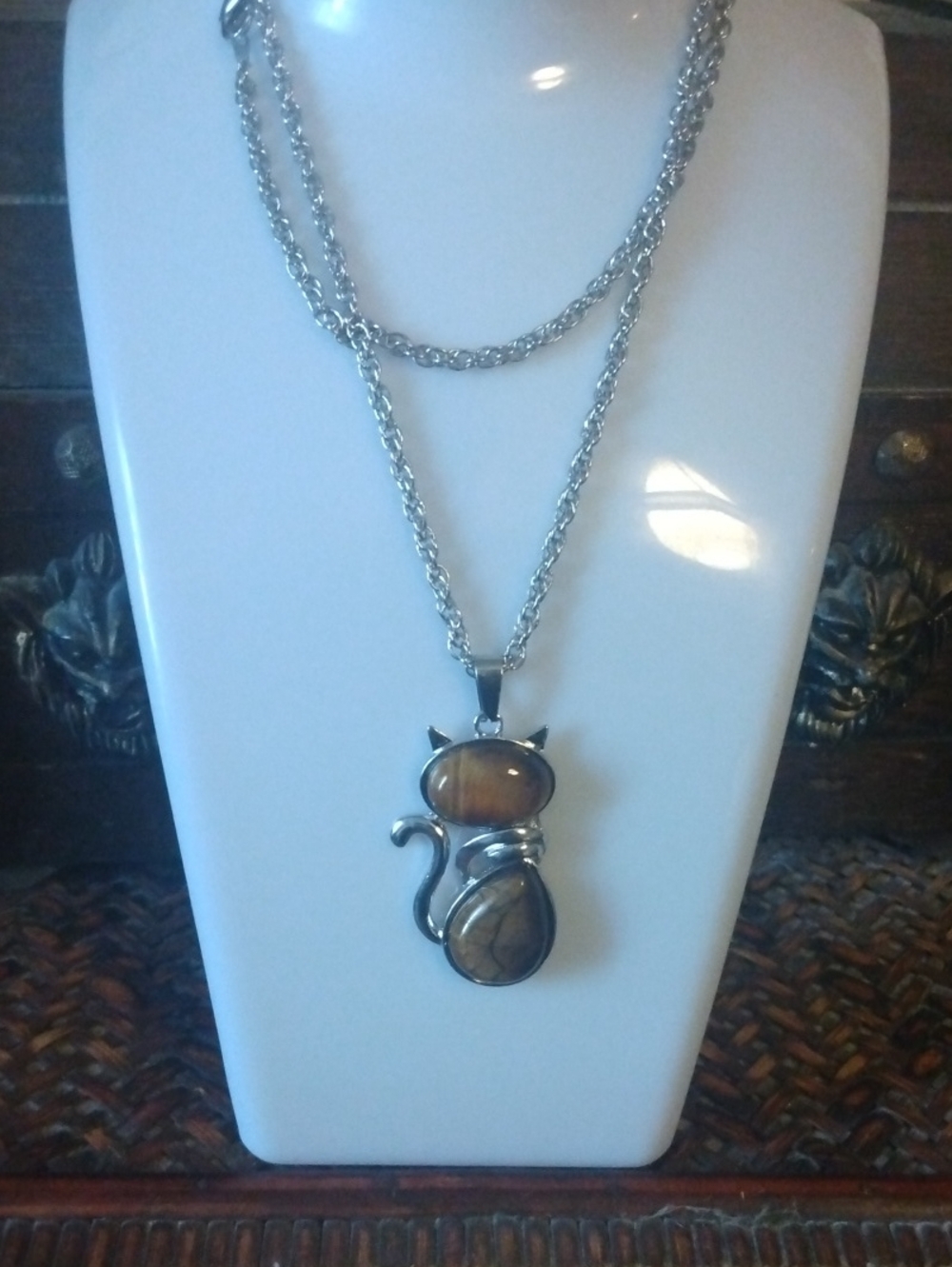 Cat Pendant Necklace with Tigers Eye Stone Accent 18 " Chain